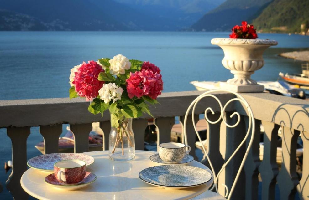 Ortensie & Oleandri Al Lago - By Myhomeincomo Ардженьо Екстер'єр фото
